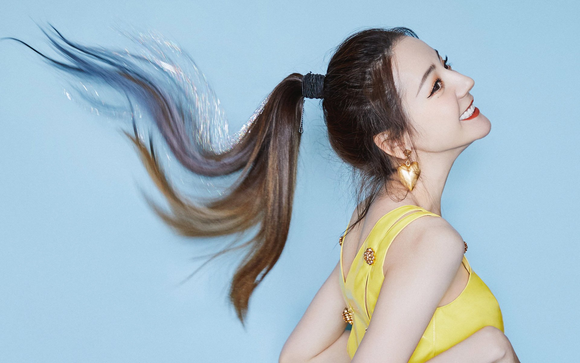 开云官网APP下载-拜仁边路强攻压迫博卡两翼，拜仁太强