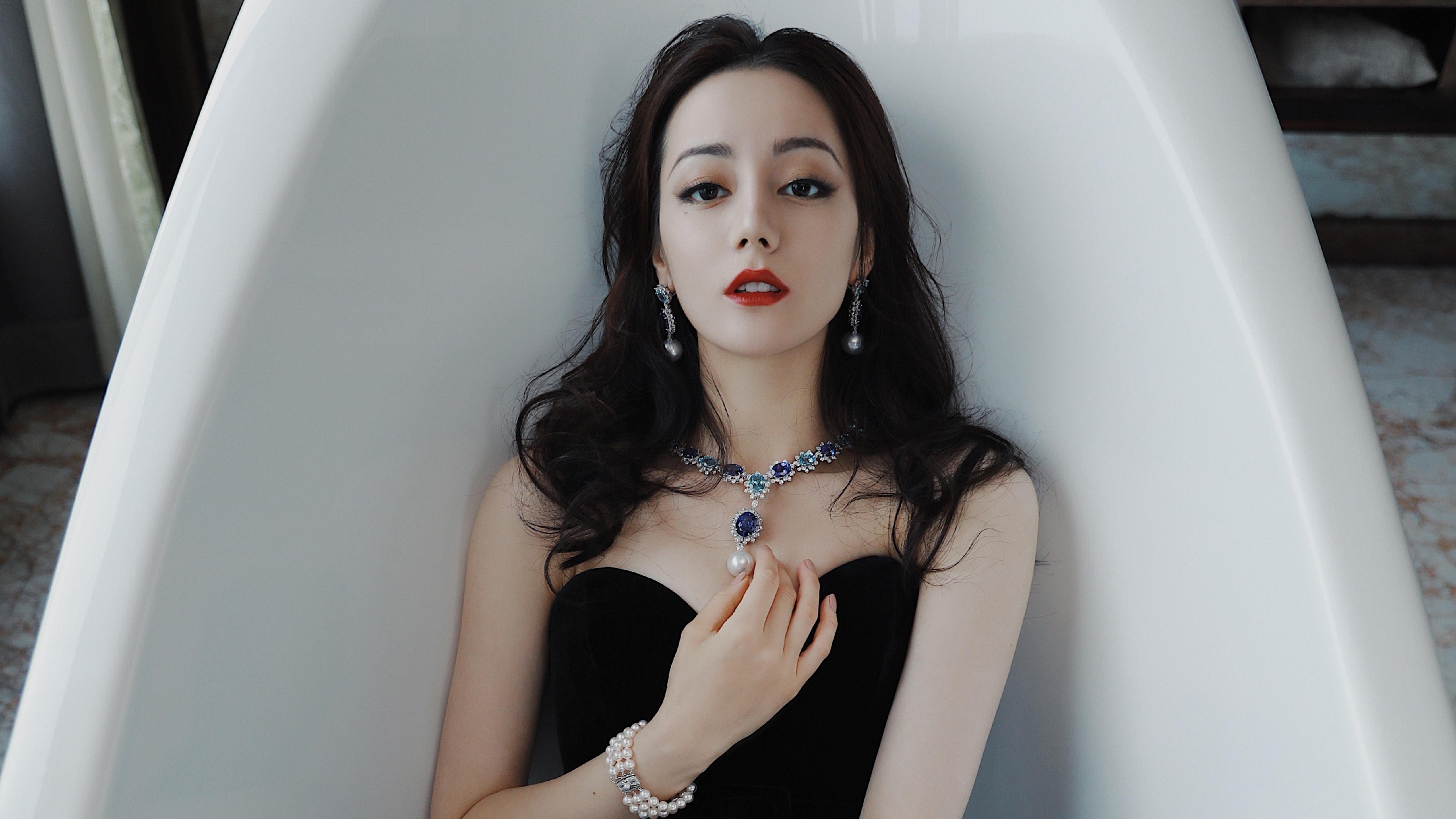 开云官方网站-杨瀚森逐渐融入主力阵容成为不可或缺一环，杨翰笙个人介绍