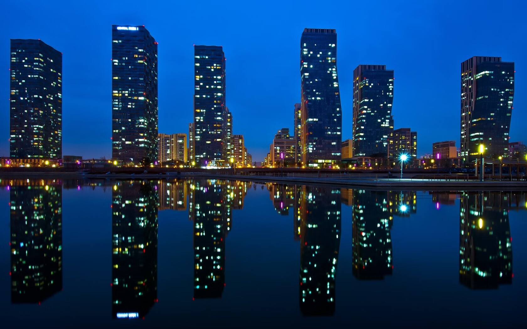 kaiyun开云·官方网站-湖人球员亲自为球迷送出签名球衣，湖人球衣赞助